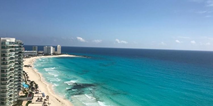 PREVÉN UNA RECUPERACIÓN DEL 70% EN TURISMO PARA FIN DE AÑO