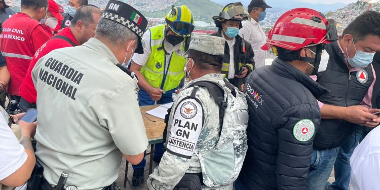 GUARDIA NACIONAL PARTICIPA EN MESA DE COORDINACIÓN EN APOYO A VÍCTIMAS DEL DERRUMBE EN CERRO DEL CHIQUIHUITE