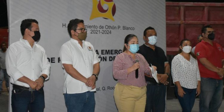 ATIENDEN PROBLEMA DE BASURA EN OTHÓN P. BLANCO