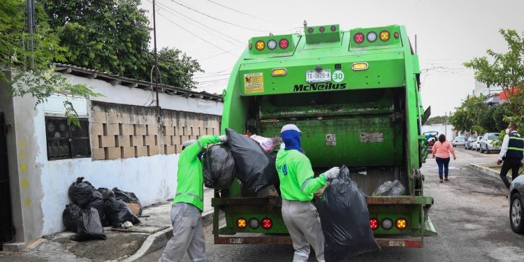 SUPERVISA MARA SERVICIO DE RECOLECCIÓN DE BASURA