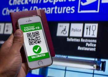 SE PROMUEVE EL USO DE UN TIPO DE PASAPORTE COVID POR PARTE DE LA COPARMEX EN CANCÚN