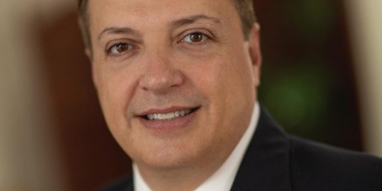 CLONAN NÚMERO TELEFÓNICO DE LUIS ALEGRE Y LO USAN PARA PEDIR DINERO