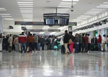 SI LAS AEROLÍNEAS NO VINIERAN A SANTA LUCÍA, NO HABRÁ MÁS REMEDIO QUE LIMITAR AICM: SCT