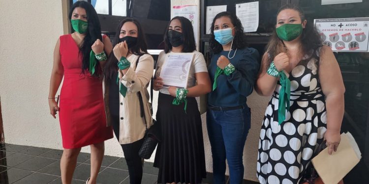 INSISTEN FEMINISTAS CON DESPENALIZACIÓN DEL ABORTO