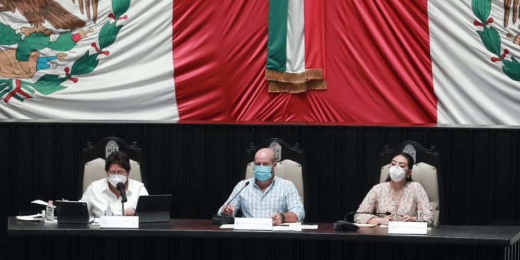 COMPARECE TITULAR DE SEFIPLAN ANTE INTEGRANTES DE LA COMISIÓN DE HACIENDA