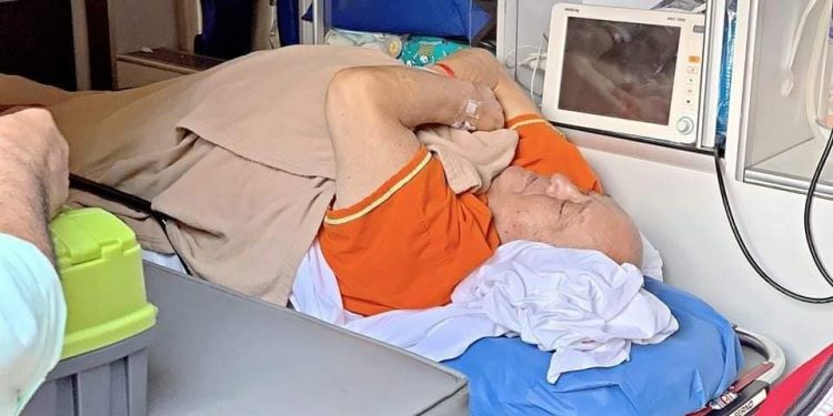 INTERNAN DE URGENCIA AL COMEDIANTE LUIS DE ALBA