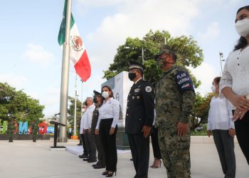 RECONOCEN LABOR DE VOLUNTARIOS EN PLAN NACIONAL DE VACUNACIÓN COVID-19