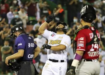 LEONES ESTÁ A UNO DE BARRER A TOROS