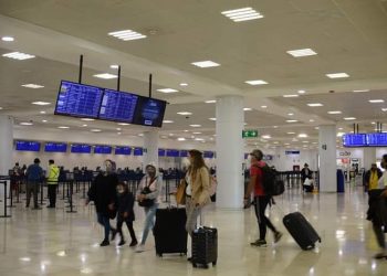 PROGRAMA ASUR MÁS DE 400 VUELOS EN AEROPUERTO DE CANCÚN AL CONCLUIR FIN DE SEMANA PATRIO