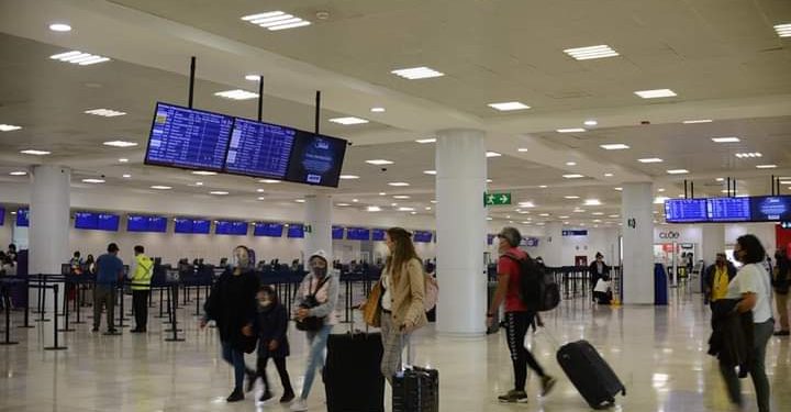 PROGRAMA ASUR MÁS DE 400 VUELOS EN AEROPUERTO DE CANCÚN AL CONCLUIR FIN DE SEMANA PATRIO
