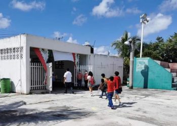 REPORTAN 48 CONTAGIOS DE COVID-19 ENTRE ALUMNOS Y MAESTROS EN QUINTANA ROO