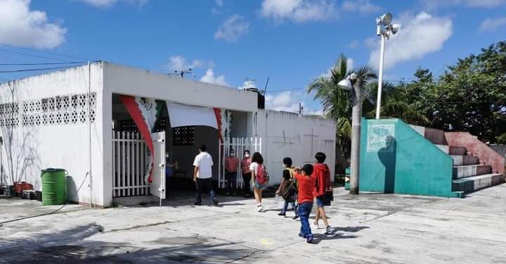 REPORTAN 48 CONTAGIOS DE COVID-19 ENTRE ALUMNOS Y MAESTROS EN QUINTANA ROO