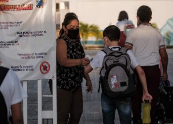 QUINTANA ROO ESTÁ EN LA RUTA ADECUADA EN LA LUCHA CONTRA LA COVID-19: SESA