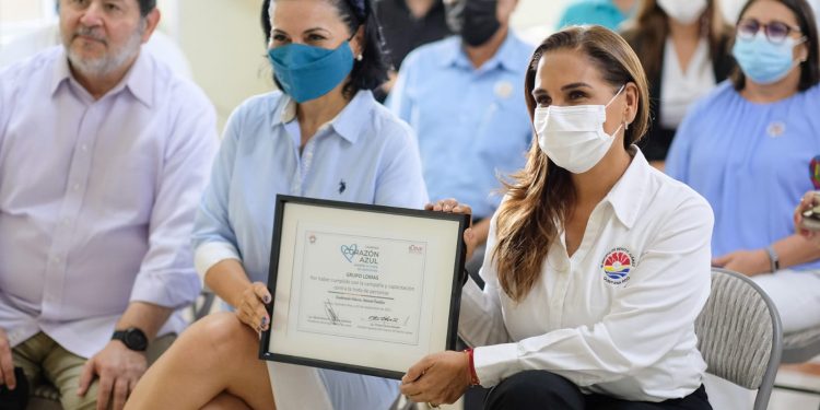 OTORGA GOBIERNO DE BJ DISTINTIVO “CORAZÓN AZUL” A GRUPO LOMAS TRAVEL