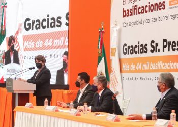 ENTREGA LA SEP Y EL SNTE MÁS DE 44 MIL BASIFICACIONES PARA EL PERSONAL EDUCATIVO DE LA CIUDAD DE MÉXICO