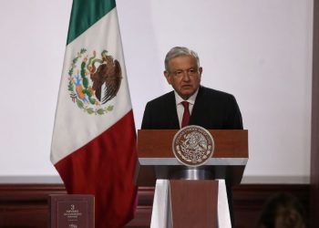 AMLO PRESENTARÁ UNA REFORMA CONTRA PRIVATIZACIÓN DE SECTOR ELÉCTRICO