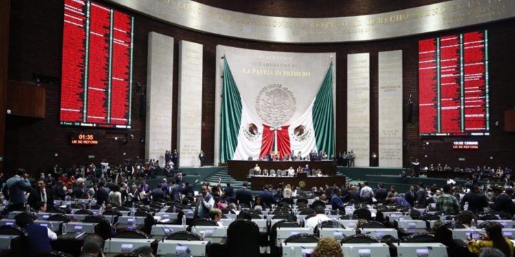 DIPUTADOS VOTAN HOY LA REVOCACIÓN DE MANDATO