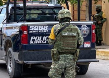 DETIENEN A SUJETO POR METERSE A UNA CASA AJENA EN CANCÚN