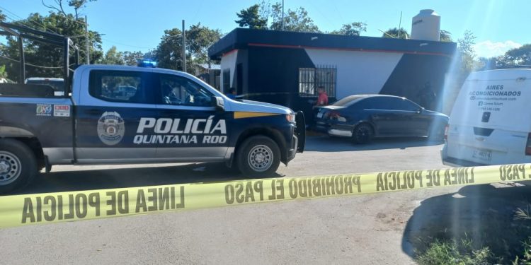 ASALTAN TALLER EN TULUM Y HIEREN DE BALA A UN TRABAJADOR