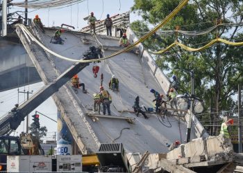 FISCALÍA PRESENTA LAS 10 PRIMERAS DENUNCIAS POR COLAPSO DE LA L12 DEL METRO