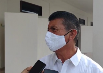 BUSCAN AVIADORES EN BACALAR