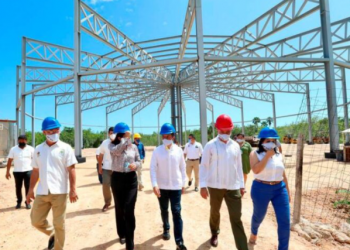 LA UT CANCÚN, ENFOCADA EN EL FUTURO PARA HACER REALIDAD LOS SUEÑOS DE GRANDEZA DE SUS ALUMNOS