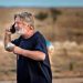 ALEC BALDWIN ASESINA A LA DIRECTORA DE FOTOGRAFÍA Y HIERE A SU DIRECTOR JOEL SOUZA SIN QUERER QUERIENDO