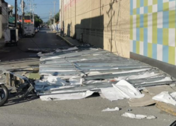 CAE ANUNCIO ESPECTACULAR EN LA ZONA DE ‘EL CRUCERO’ DE CANCÚN