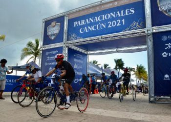CONCLUYE PARACICLISMO EN CANCÚN