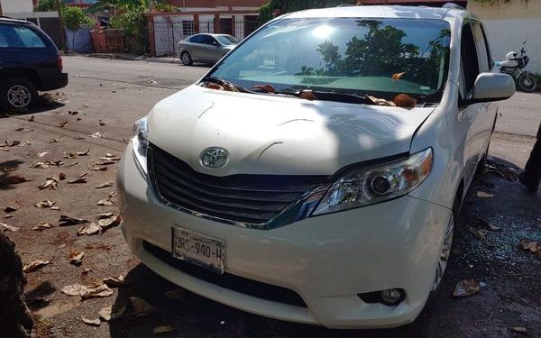 HALLAN CAMIONETA CON REPORTE DE ROBO EN CANCÚN