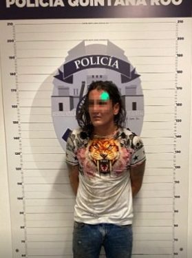 DETIENEN AL LADRÓN DE UN TAXI EN CANCÚN