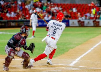 DEBUTAN VENADOS EN CASA CON EL PIE DERECHO