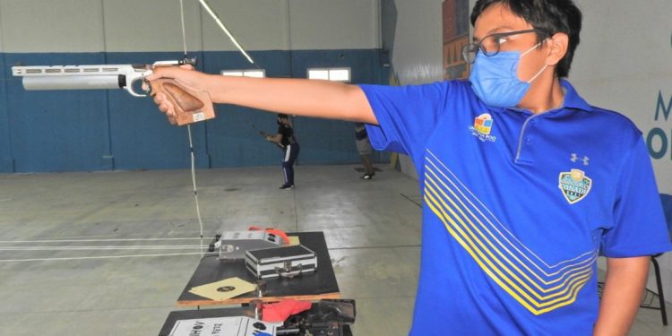 ANTHONY JOMEINYI TABARES, EN BUSCA DEL DISPARO PERFECTO