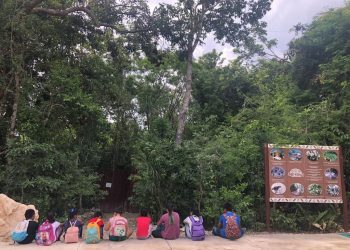 LA FUNDACIÓN ECOLÓGICA ECO-BAHÍA RECIBE LA VISITA DE LOS ALUMNOS DE LA “BIBLIOTECA HEKAB BE” COMO CIERRE DE UN OCTUBRE PLAGADO DE ACTIVIDADES