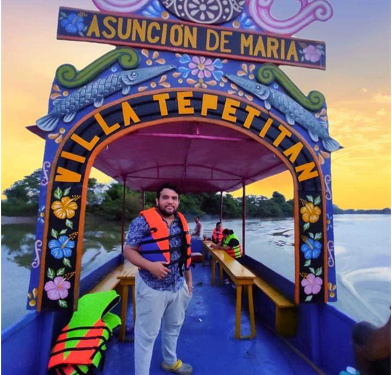 FOMENTAN TURISMO CON TRAJINERAS EN LA TIERRA DE ANDRÉS MANUEL LÓPEZ OBRADOR