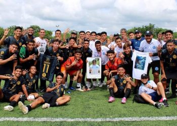 PUERTO AVENTURAS FC DEDICA GOLEADA A LEO