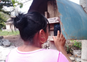POR FALTA DE INTERNET, PADRES DE FAMILIA DEL SUR DE LÁZARO CÁRDENAS PIDEN EL REGRESO A CLASES PRESENCIALES
