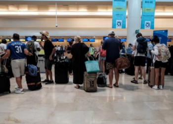 AEROPUERTO INTERNACIONAL DE CANCÚN CON MÁS DE 400 OPERACIONES ESTE MARTES