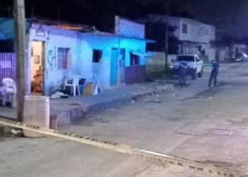 DISPARAN CONTRA DOS HOMBRES EN LAS SUPERMANZANA 66 DE CANCÚN