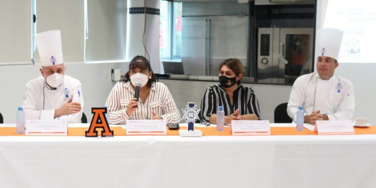 LA ESCUELA INTERNACIONAL DE GASTRONOMÍA DE LA UNIVERSIDAD ANÁHUAC CANCÚN PRESENTÓ:”SALÓN DU XOCOLATL Y CENA DE GALA BLANCO Y NEGRO”, EVENTOS A BENEFICIO DE FUNDACIÓN AITANA A.C.