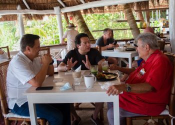 GASTÓN ALEGRE SE DESTAPA PARA SER ASPIRANTE Y CANDIDATO A LA GUBERNATURA DE QUINTANA ROO.