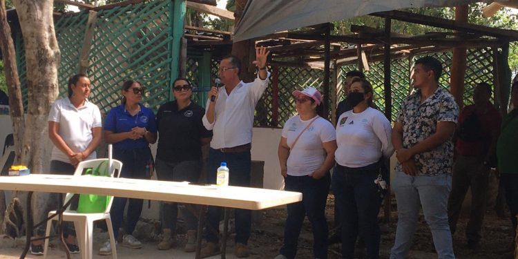 ORGANIZAN TRABAJOS HABITANTES DE “LOS FAISANES Y EL EDÉN” PARA SEGUIR AVANZANDO