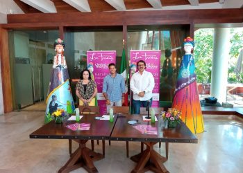EXHIBEN ESCULTURAS MONUMENTALES