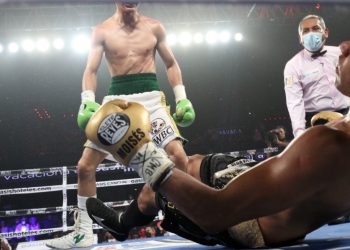CON IMPRESIONANTE NOCAUT, EL “GENERAL” CUÉLLAR PUSO FUERA DE COMBATE A MOISÉS “MOY” FUENTES