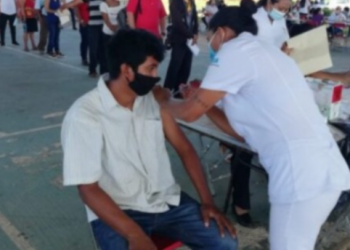 ARRANCA JORNADA DE VACUNACIÓN CONTRA EL COVID-19 PARA REZAGADOS MAYORES DE 18 AÑOS EN LÁZARO CÁRDENAS, FELIPE CARRILLO PUERTO, JOSÉ MARÍA MORELOS, TULUM E ISLA MUJERES