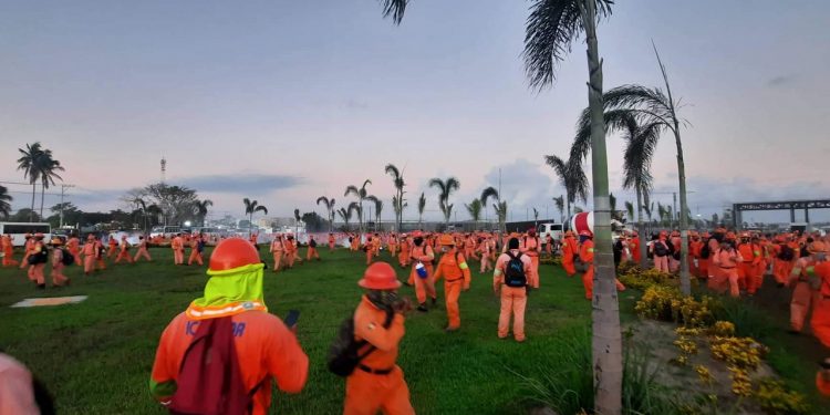 ENFRENTAMIENTOS EN LA REFINERÍA DOS BOCAS DEJA MÁS DE UNA PERSONA HERIDA