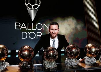 Messi gana por octava vez el balón de oro