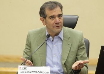 En riesgo proceso de revocación por recorte al presupuesto, señala Córdova; INE impugnará
