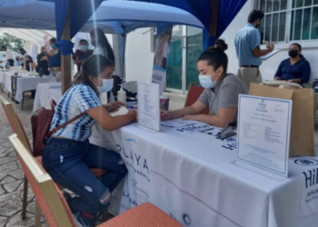 Se abren más de dos mil vacantes en feria del trabajo en Playa del Carmen