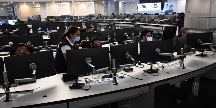 CÁMARAS DEL C5 CAPTAN DETENCIÓN DE SUJETOS ARMADOS EN CANCÚN